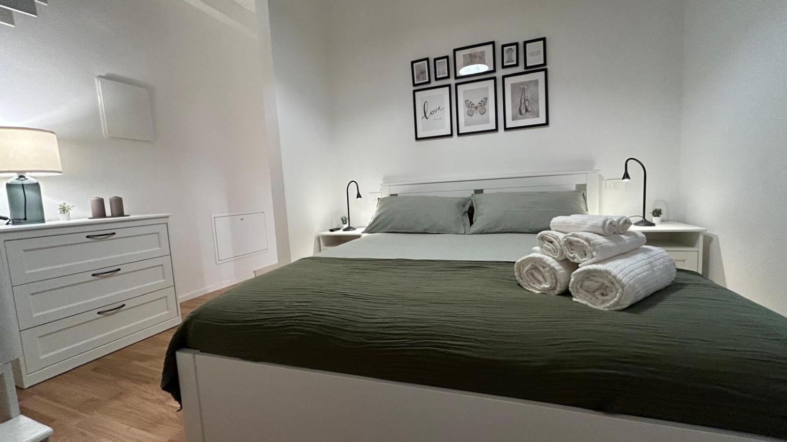 アルタムラ Casa Dei Martiri Bed & Breakfast エクステリア 写真